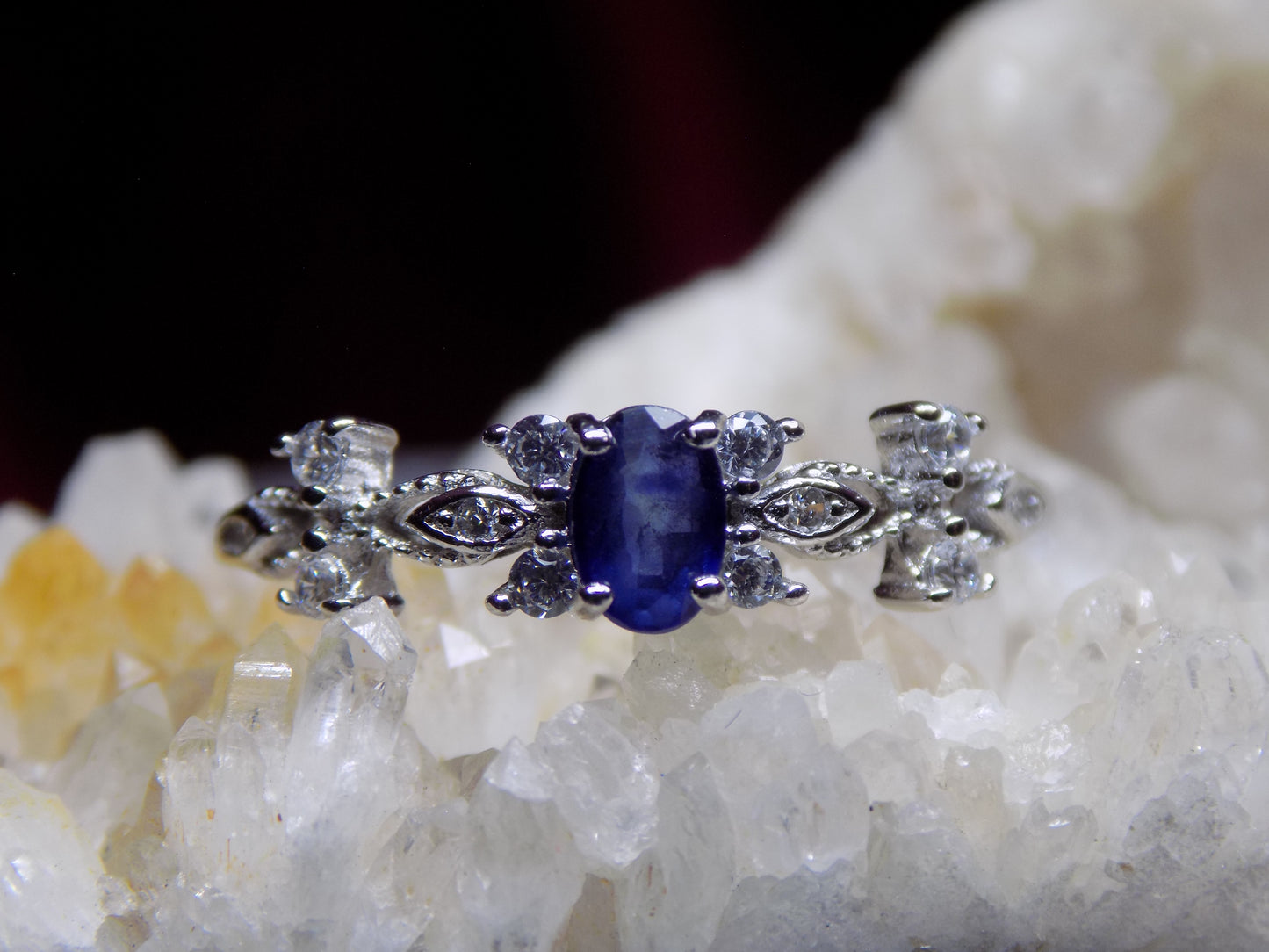 Blue Sapphire Oval Cut in Silver Ring setting s925 A01-20.16