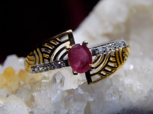 Ruby Oval Cut Ring in Silver setting s925 A01-20.17