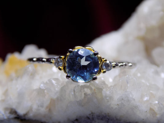 Swiss Blue Topaz Round Cut  in Silver Setting Ring s925 A01-20.20